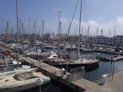 Cet tablissement est  2 minutes  pied de la plage. Le Marina Cap Monastir- AppartHtel vous accueille  proximit du port de plaisance et de la plage. Situ  5 minutes  pied du centre-ville, cet tablissement est idal pour un sjour de dtente.