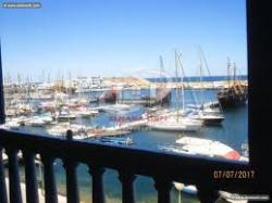 Cet tablissement est  2 minutes  pied de la plage. Le Marina Cap Monastir- AppartHtel vous accueille  proximit du port de plaisance et de la plage. Situ  5 minutes  pied du centre-ville, cet tablissement est idal pour un sjour de dtente.